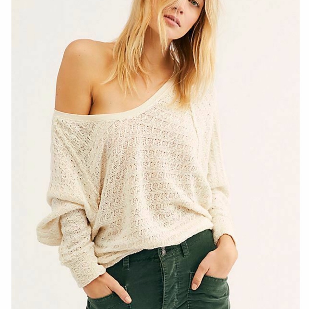 NWT FREE PEOPLE THIEN'S HACCI SLOUCHY KNIT SWEATER M